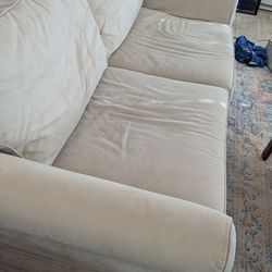 Comfy three seater couch - pick up by Apr 30