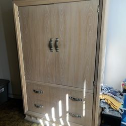 Ready To Retique-Armoir