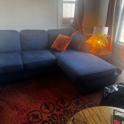 Blue couch for Sale 
