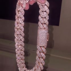 Rose Gold VVS Cuban Chain