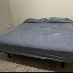 King Adjustable Bed Frame With Mattress 