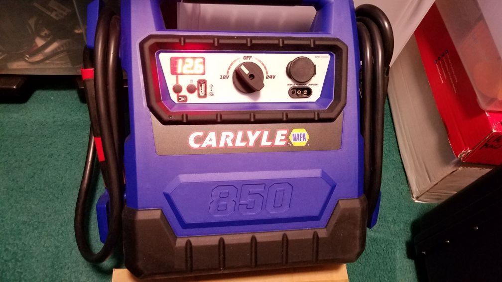 NEW NAPA Carlyle 850 Jump Starter / Portable Power Supply 5000A 12/24V