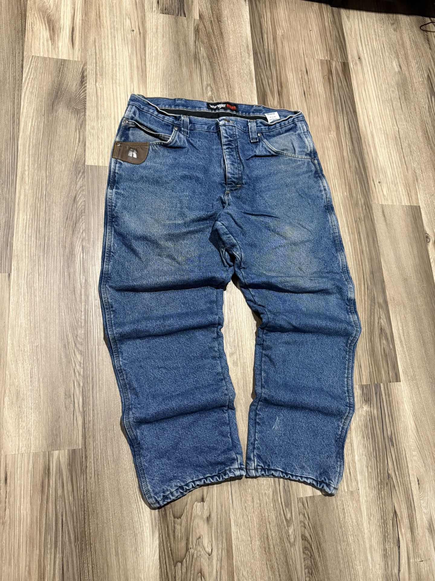 Wrangle Riggs Workwear Jeans • Size 38x30