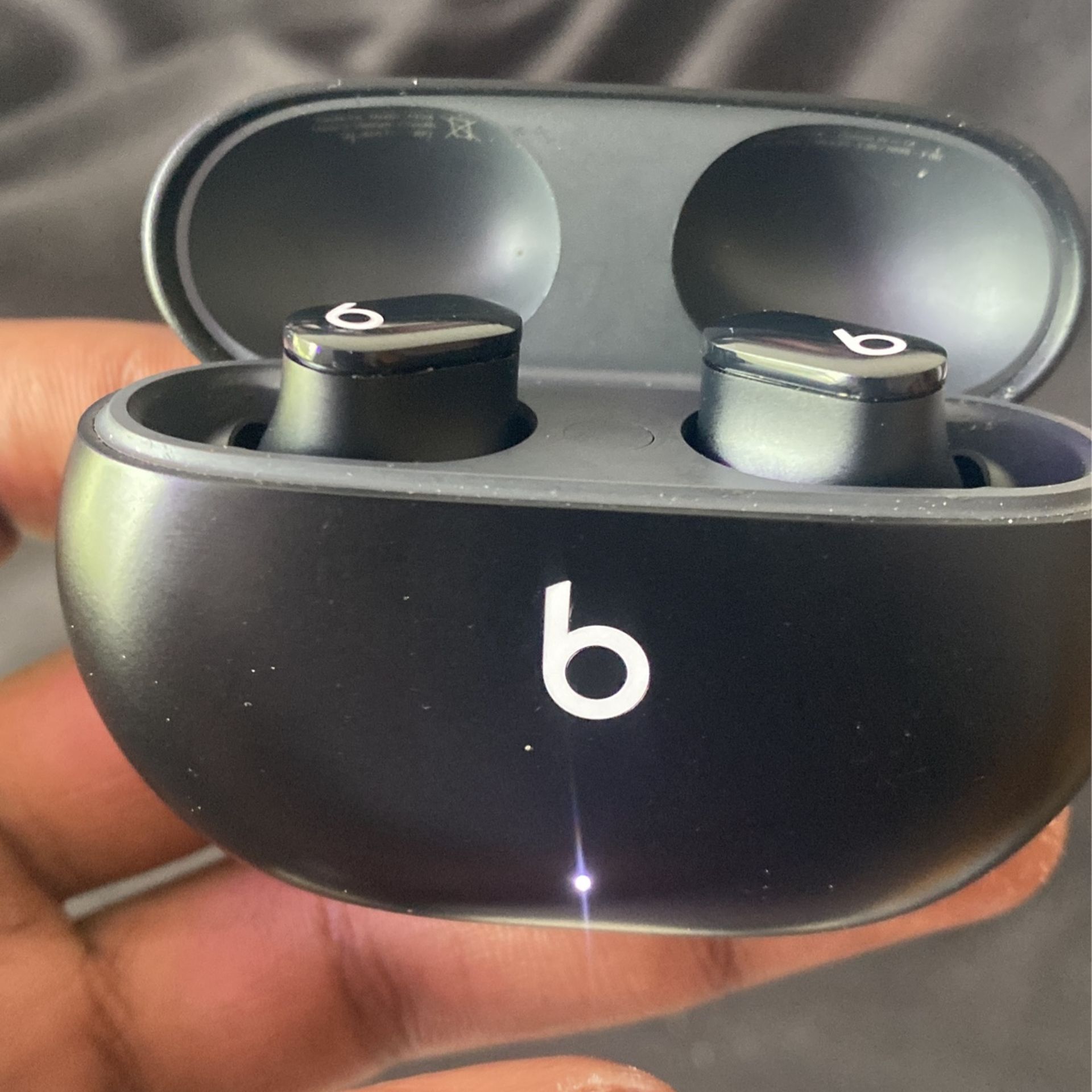 Beats studio buds