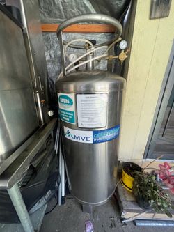 Soda Fountain Machine with Co2 Tank Complete set