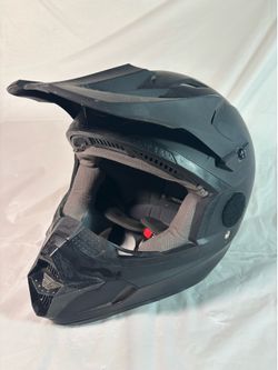 Fly Racing Adult Kinetic Solid Helmet, Size 4XL BLACK Used DOT FMVSS No. 218