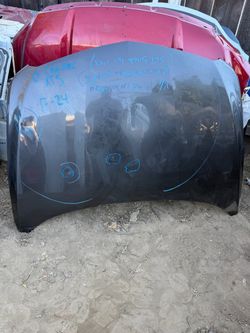 Hood Cadillac xt5 2020