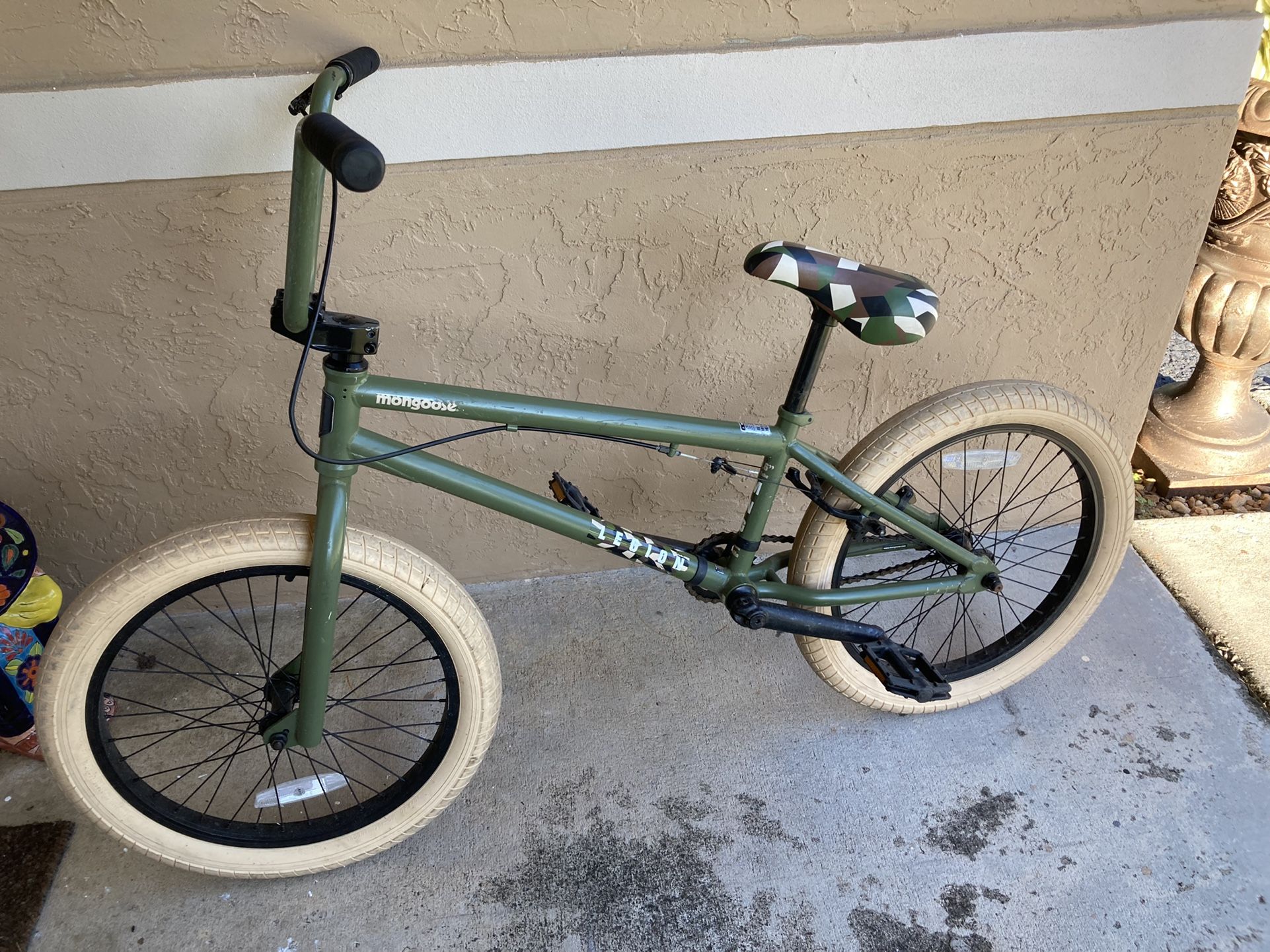 Mongoose Bicycle 20” Legion Camouflage