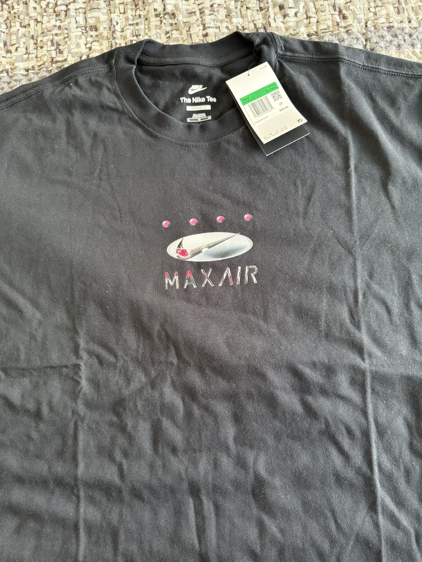 BNWT Men’s Nike Xl Tall Shirt