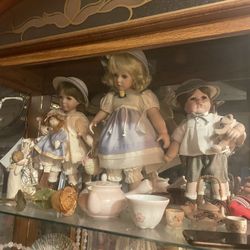 Antique Dolls