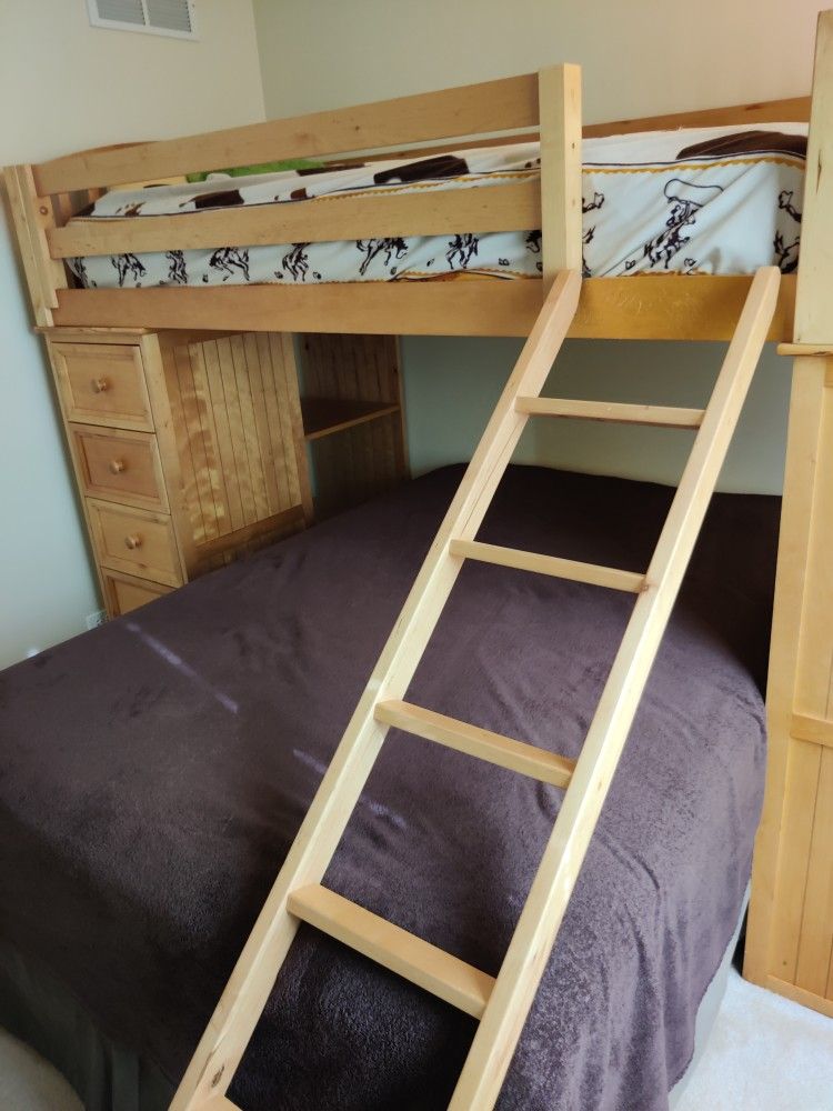 Bunk/Loft Bed with Desk and Dresser