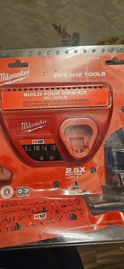 Milwakee M12 charger