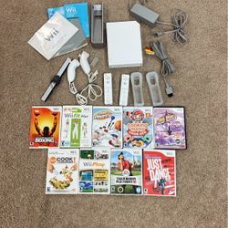 Nintendo Wii, Controllers, Games- Tested 