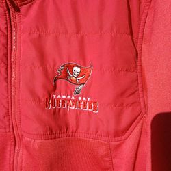 BUCCANEERS RED Zipper JACKET. Unisex 
