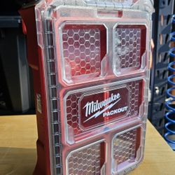 Milwaukee
Packout 5-Compartments Small Parts Organizer