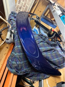 2004-2006 Pontiac GTO rear wing. Dark Blue. Near mint condition.