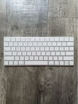 Apple Magic Keyboard