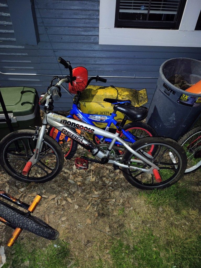 Mongoose Rebel