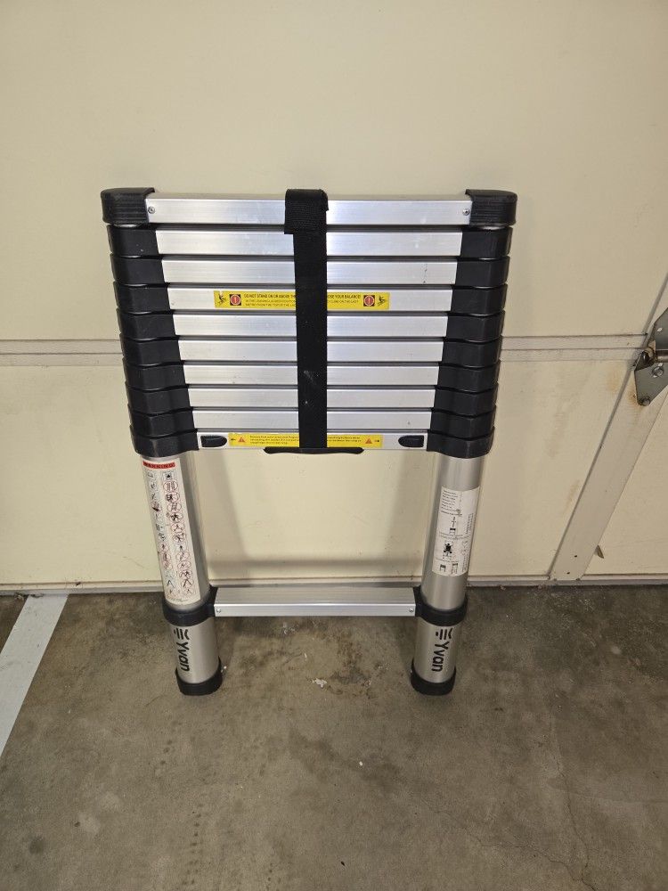 10.5 ft Telescoping Ladder