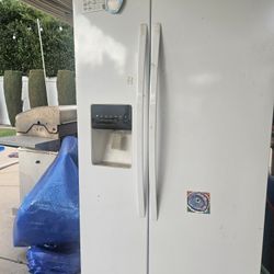 Refrigerator Side By Side 