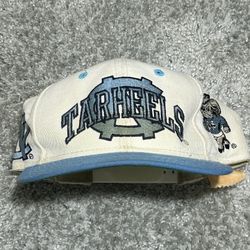 Vintage Rare North Carolina Tar Heels Men’s SnapBack