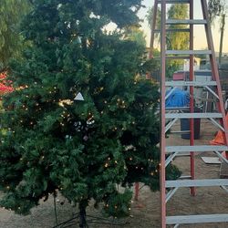 12' Lighted Tree