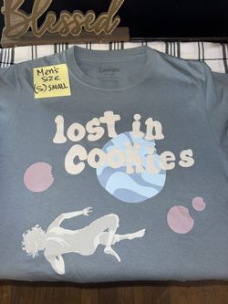 T-SHIRT MEN’S SIZE SMALL