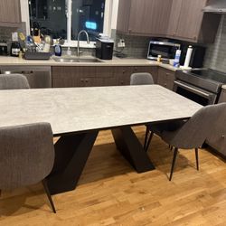 Modern Minimalist Dining Table + 4 Chairs