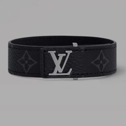 LV Slim Bracelet 