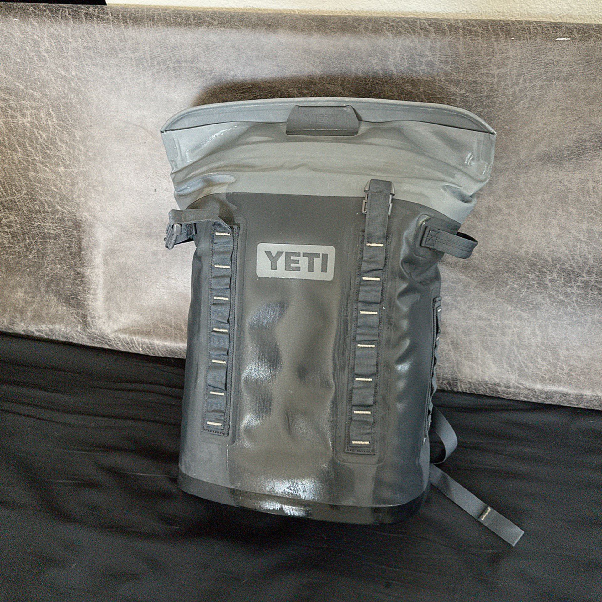 Yeti Travel Backpack Hopper M20 