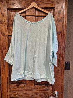 Lane Bryant Women Blouse 26/ 28, Light Mint Color