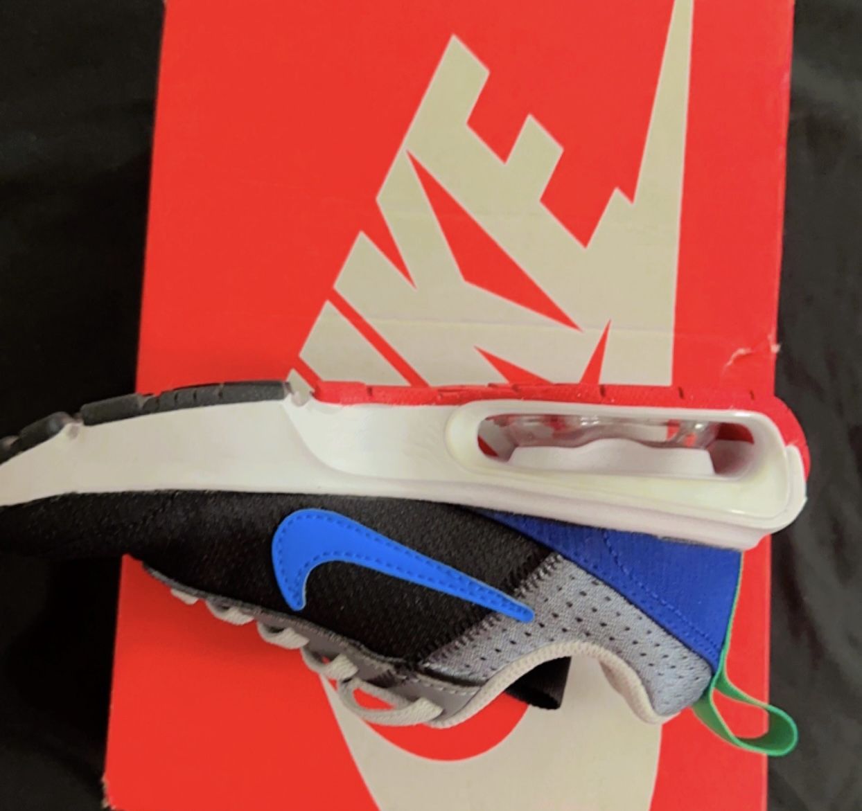 Boy’s Nike Size 11