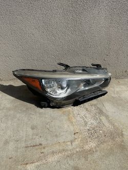 Infiniti q50 headlight