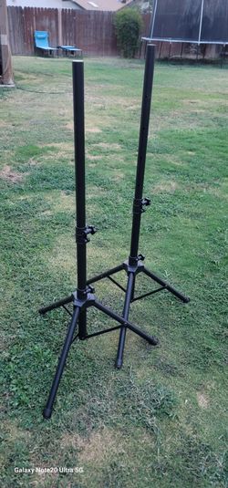 New speaker stands