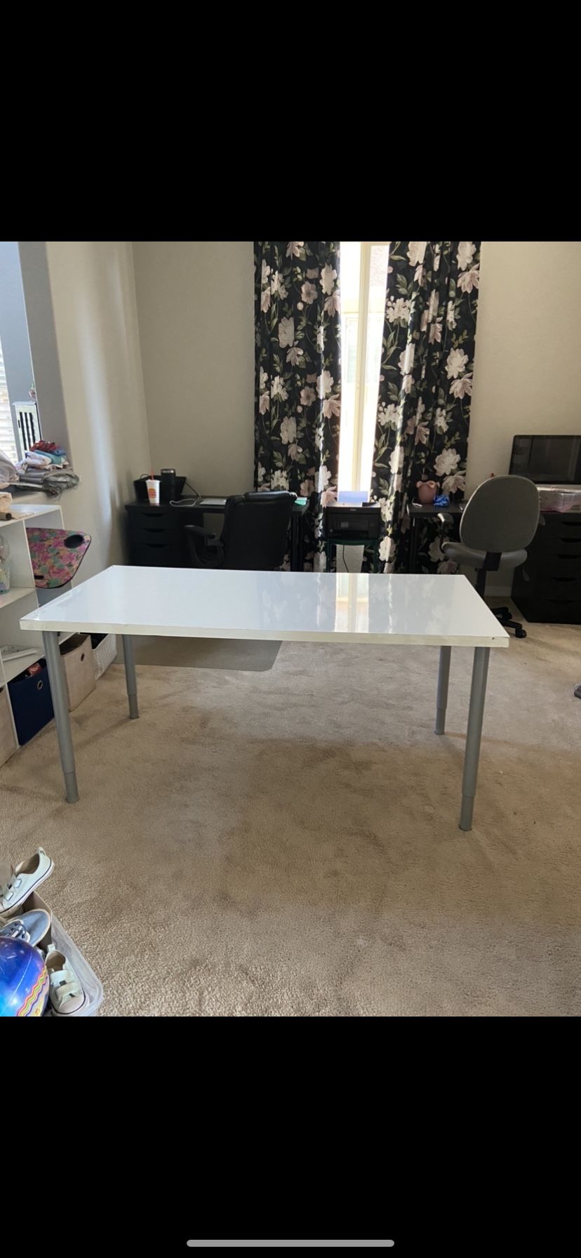 Ikea Desk / table linnmon