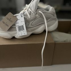Yeezy 500 By adidas   71/2 Men  Size, brand new original in the box