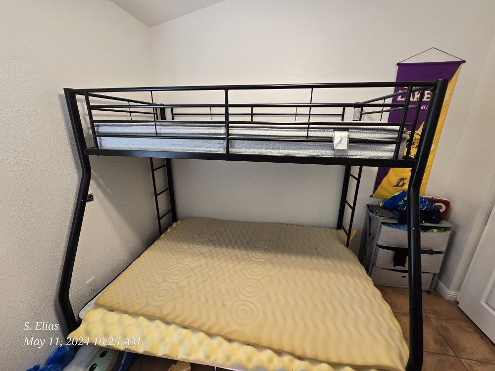 Twin/Full Bed Frame