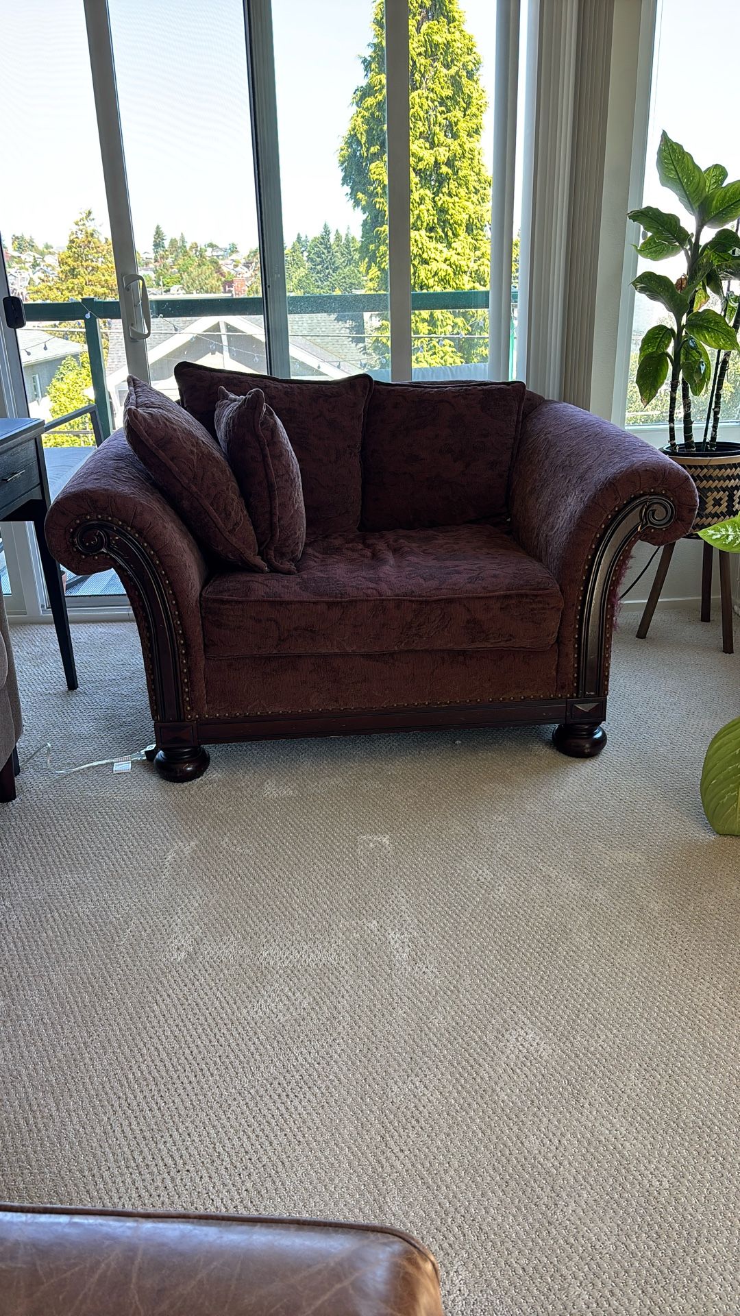 Loveseat