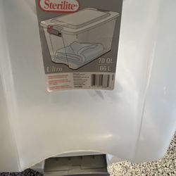 Storage Bins - 70qt