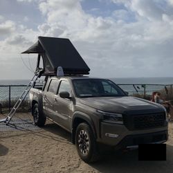 Rooftop Tent – Like New (Used Twice) – Waterproof – Best Offer