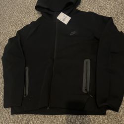 nike tech