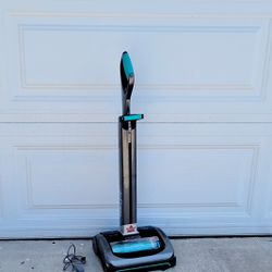 Bissell Air RAM Floor Vacuum 