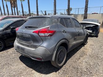 Nissan kicks para partes