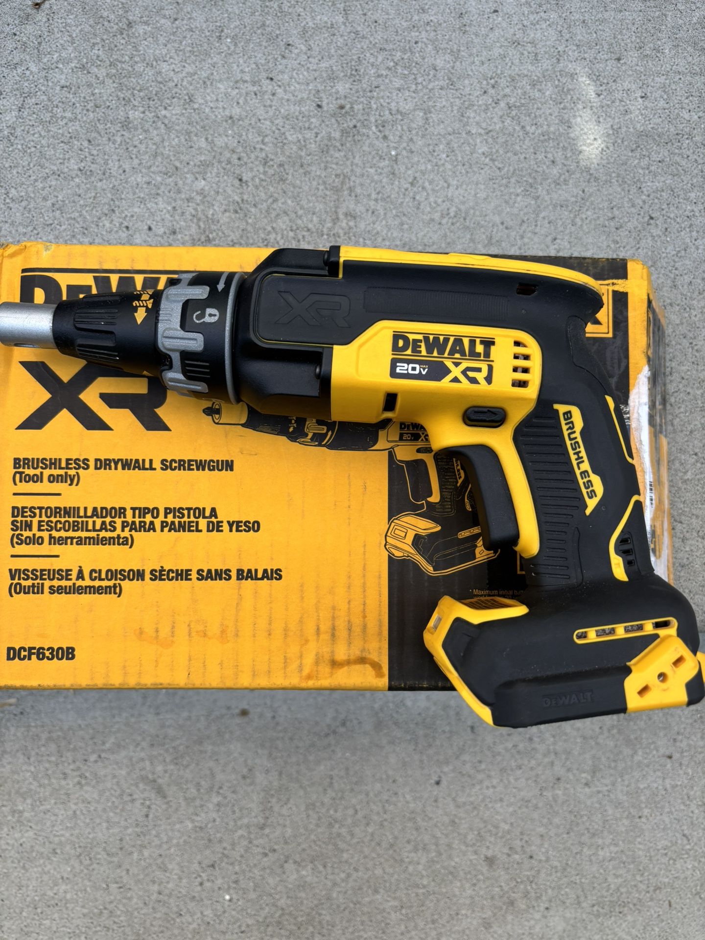 Dewalt screw gun XR