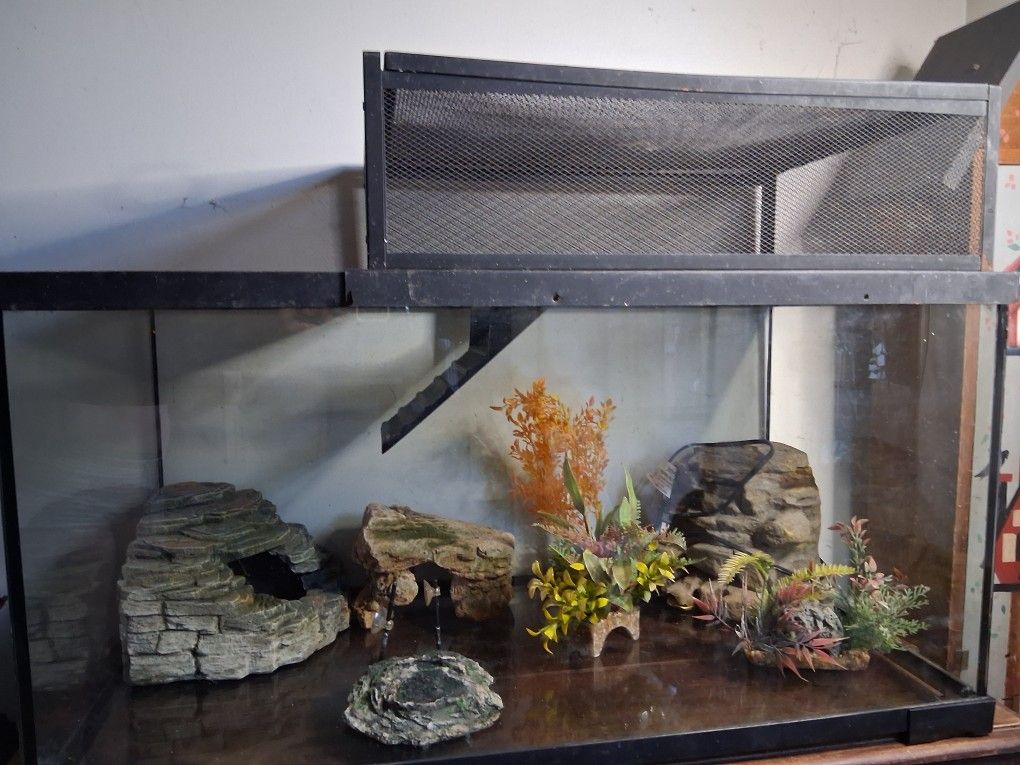 Turtle Tank Aquarium Decor Basking Area 40 Gallon