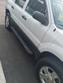 2003 Ford Escape