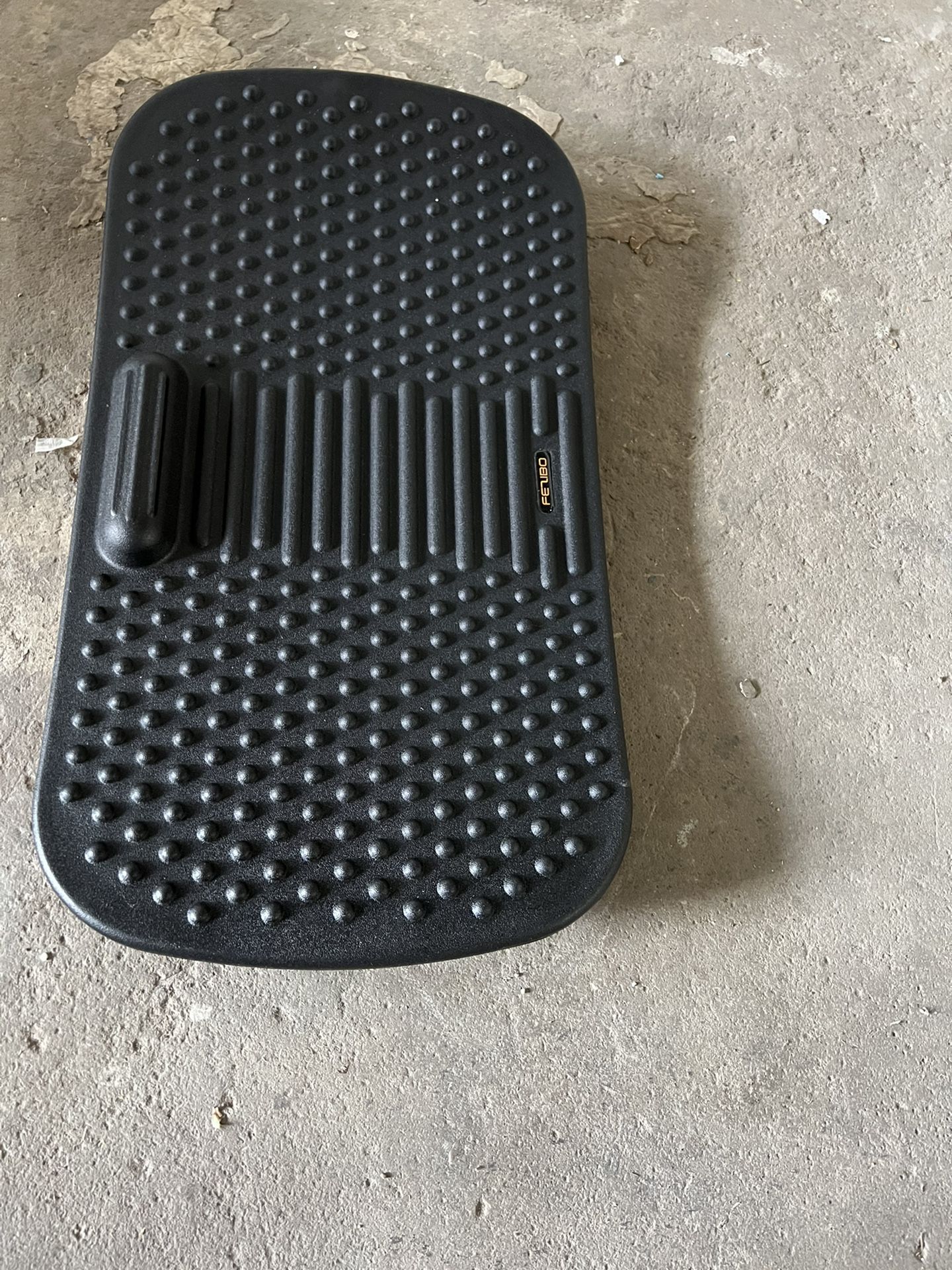 FEZIBO Standing Desk Mat with Anti Fatigue Bar, Wooden Wobble Balance Board with Ergonomic Design Comfort Floor Mat (Medium, Obsidian Black)