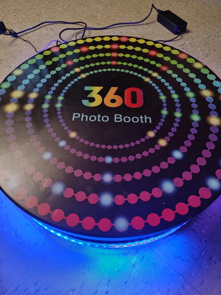 360 Photo Booth Stand "Please Read Description"