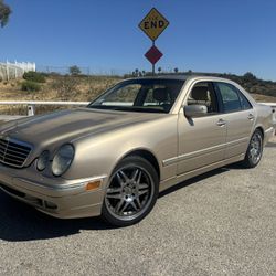 2001 Mercedez E320