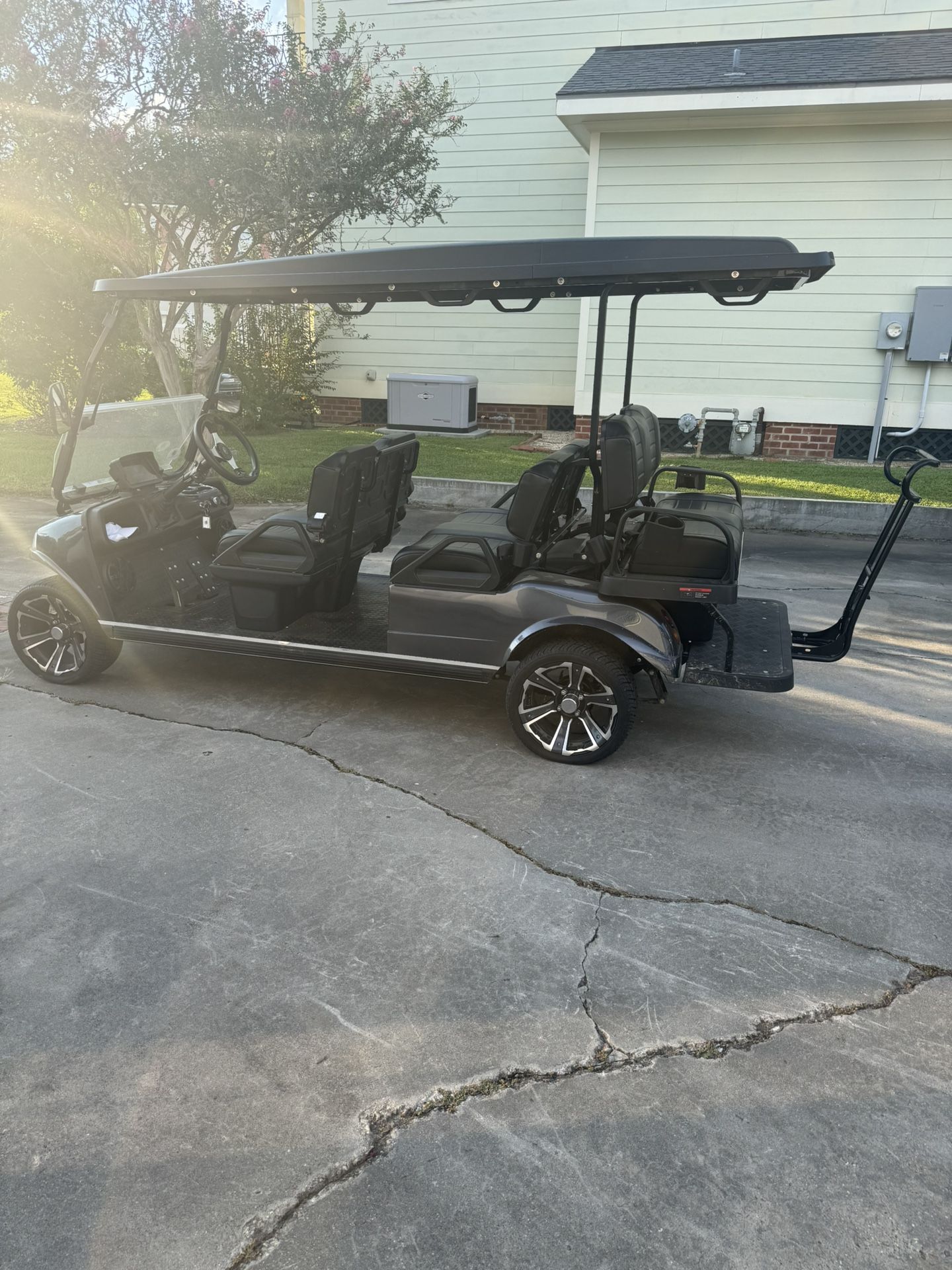 CARRIER 6 PLUS GOLF CART FOR SALE